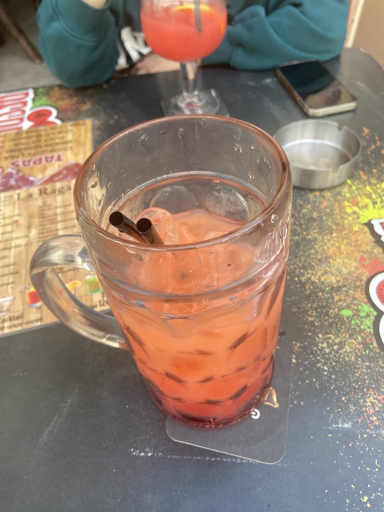 TEQUILA BAR LA RAGAZZA — Zumo
