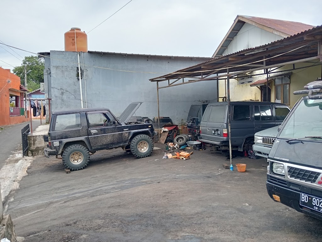 Bengkel mobil ujang