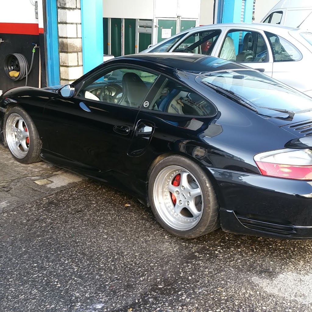 Lavadero correcaminos