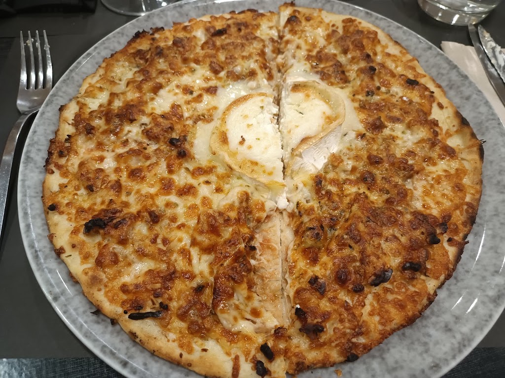 Restaurant Pizzeria Braseria El Fanalet — Pizza