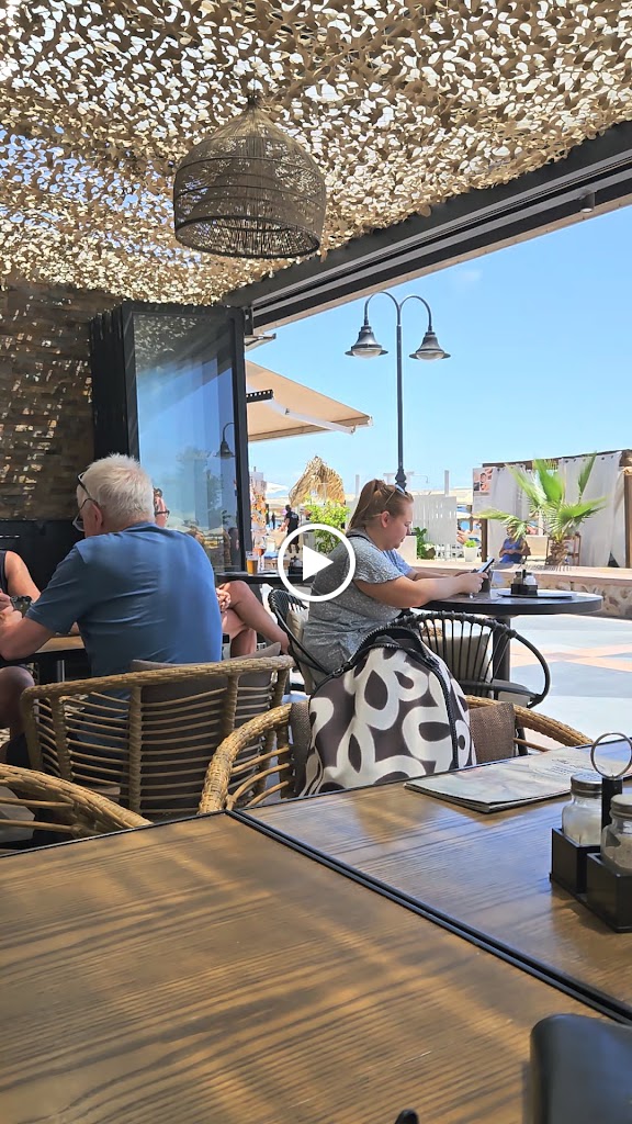The Launch - Grand Cafe - Restaurante — Videos