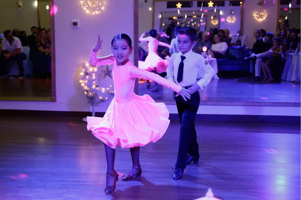  Dance With Stars Academy