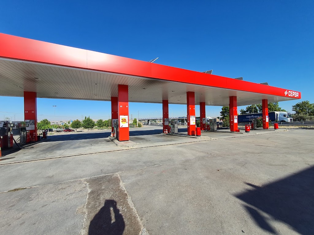Estacion de servicio Cepsa — Estacion de servicio
