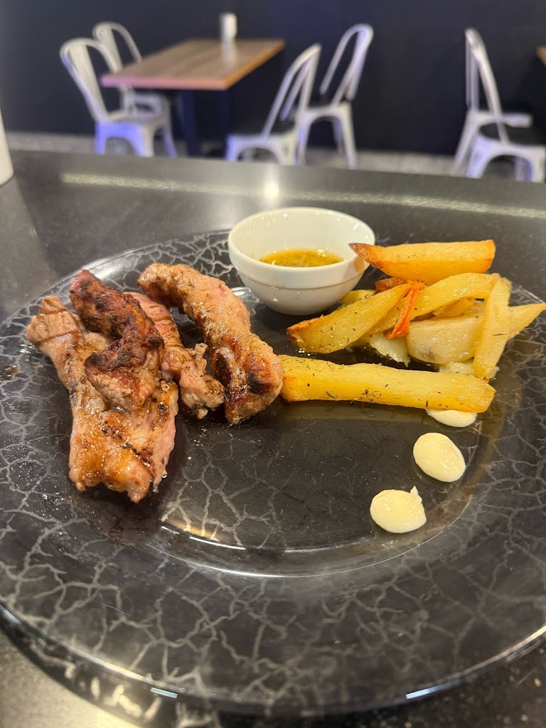 Restaurant Gava Passatge Duard — Papas fritas