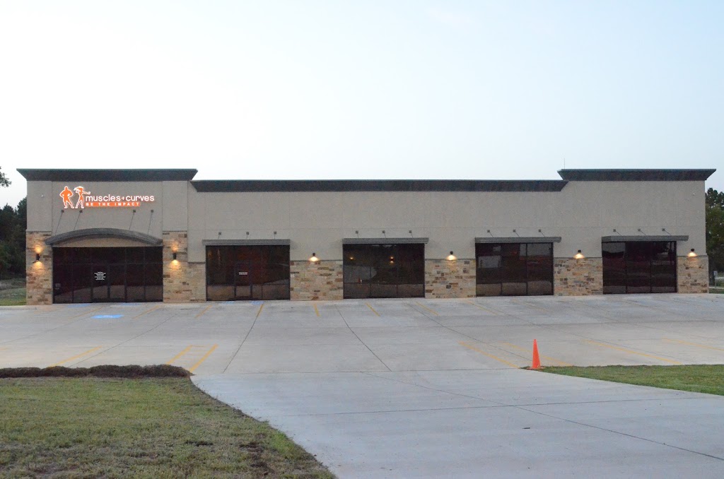  Muscles & Curves Gym