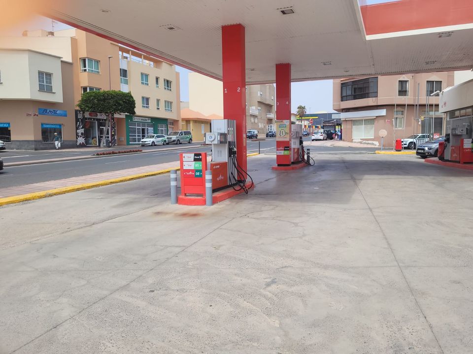 Estacion de servicio Cepsa — Mas recientes
