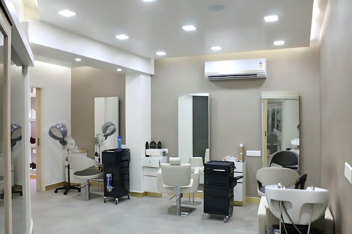 Sara Salon Spa