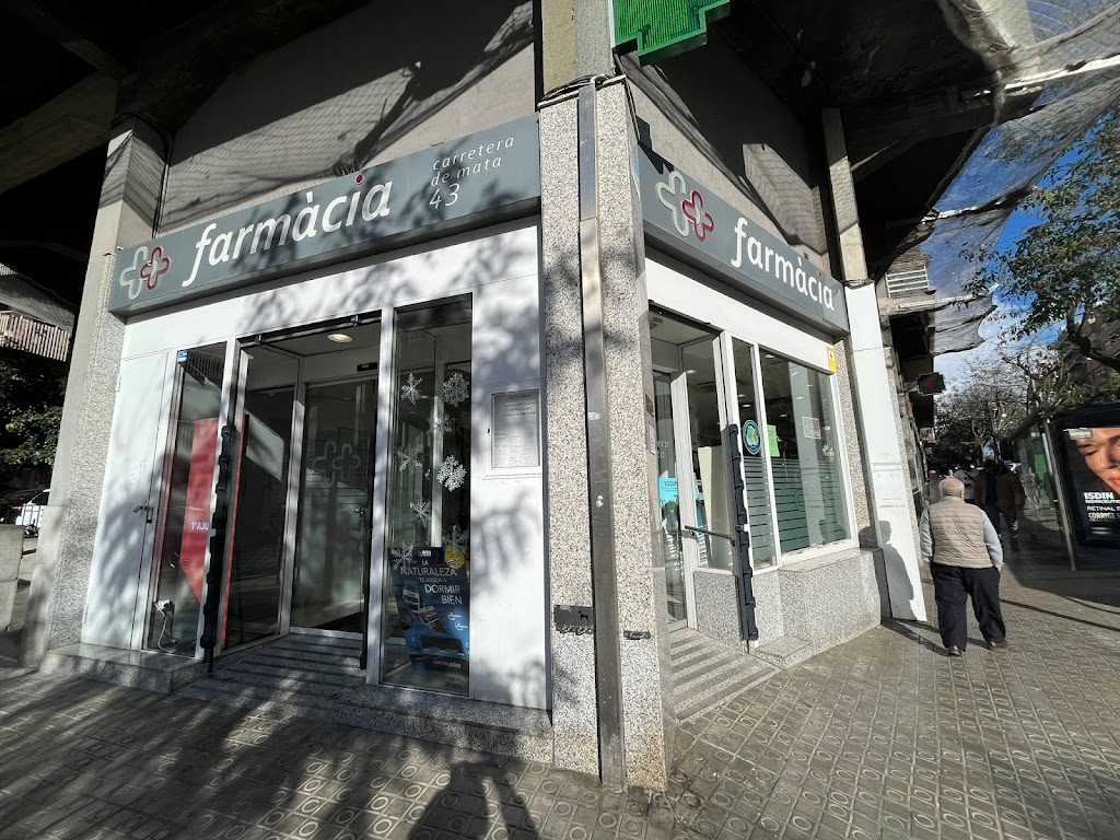 Farmacia Carretera de Mata 43