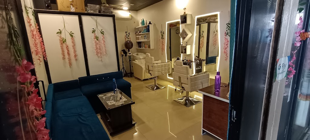 Kcs Glam Beauty Salon