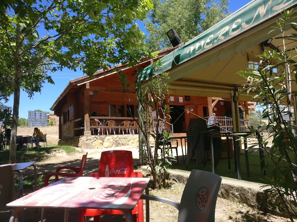 Merendero Los Tres Arboles