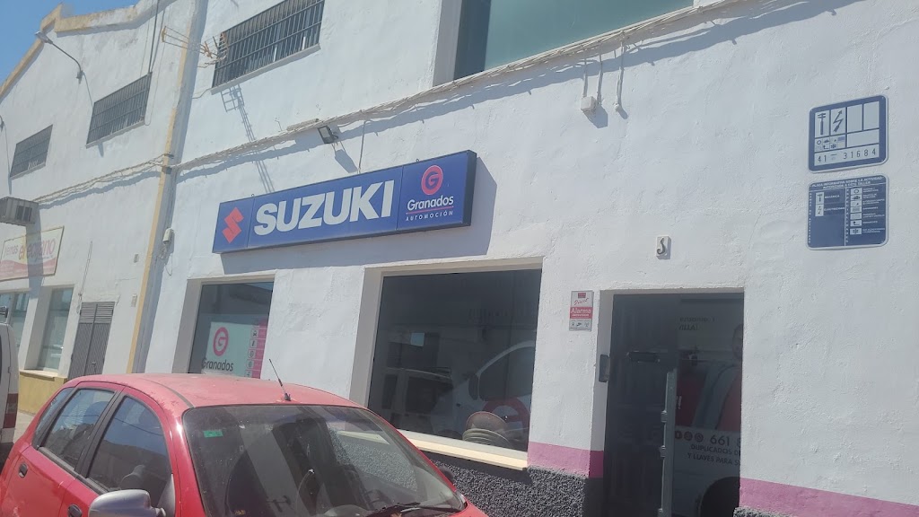 GRANADOS AUTOMOCION taller mecanico en Ecija — Exterior