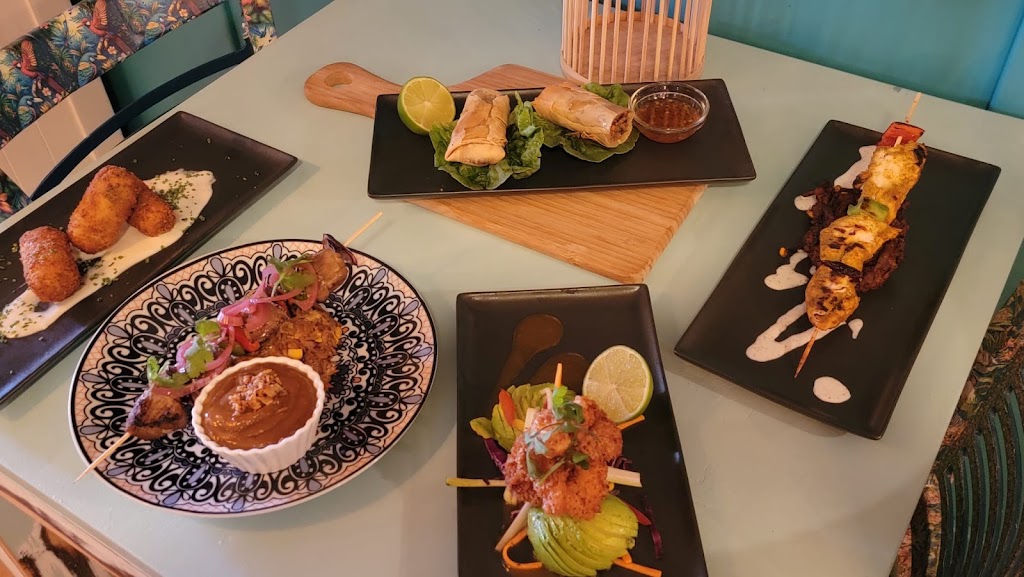 Restaurante De La Mar — Comida y bebida