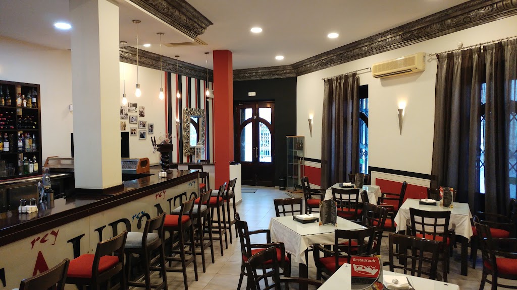 Rey .Tapas cafeteria catering — Ambiente