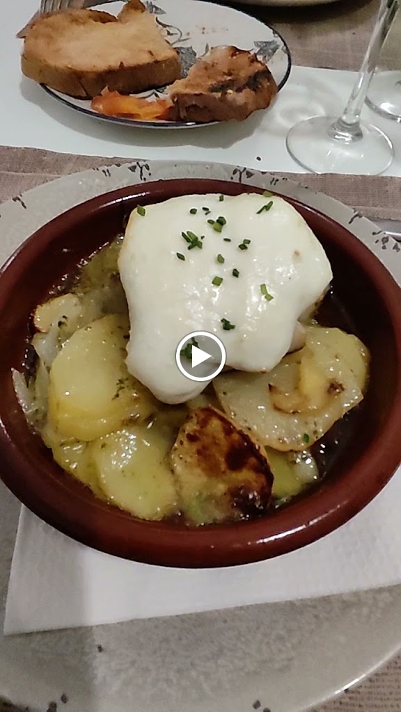 Restaurant La Monda24 - Tapas - Brasas - Arroces — Videos