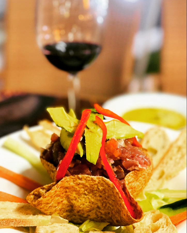 Restaurante Grill La Casa Vieja — Comida y bebida