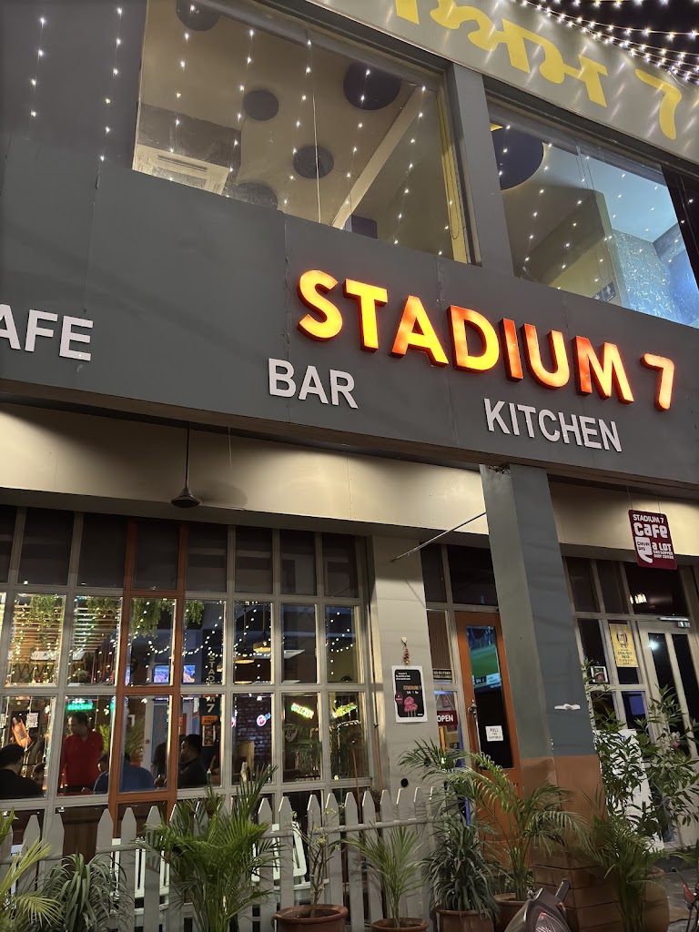 Stadium 7