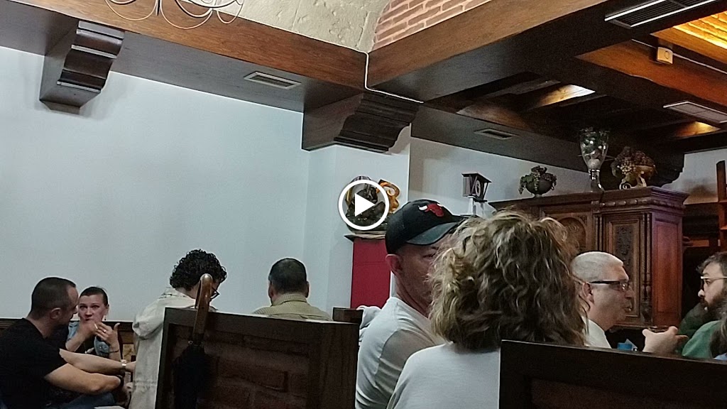 Restaurante La Posada de Bacus — Ambiente