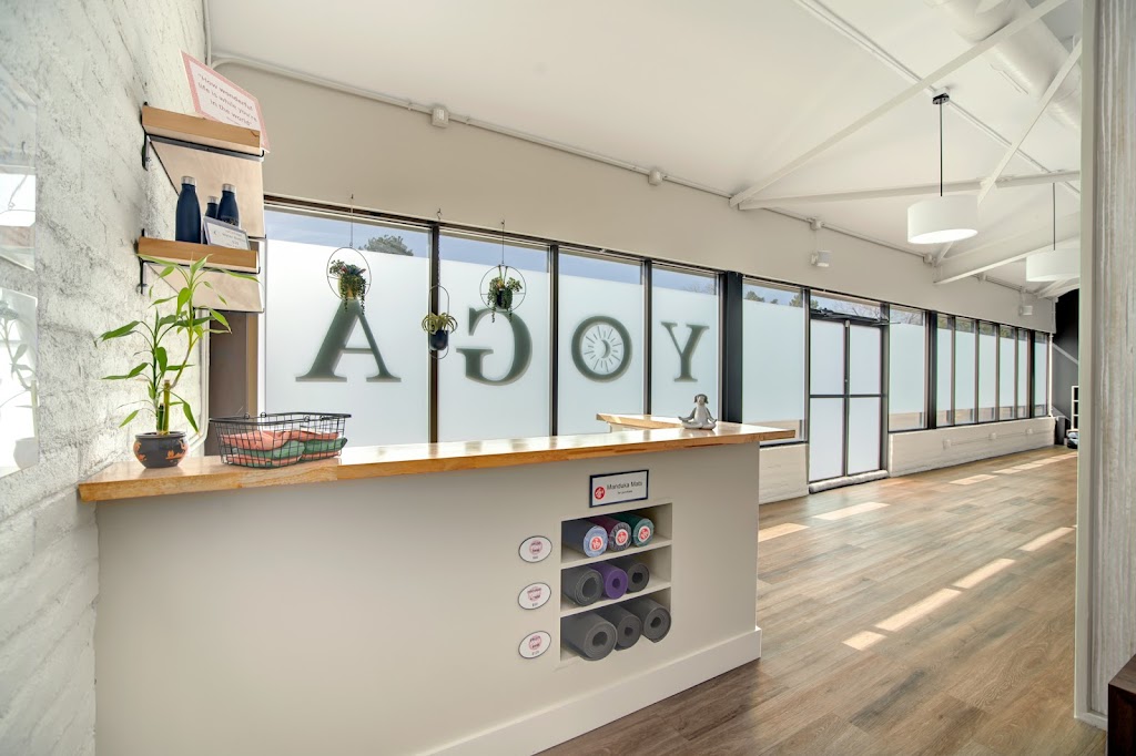  Louisville Community Yoga