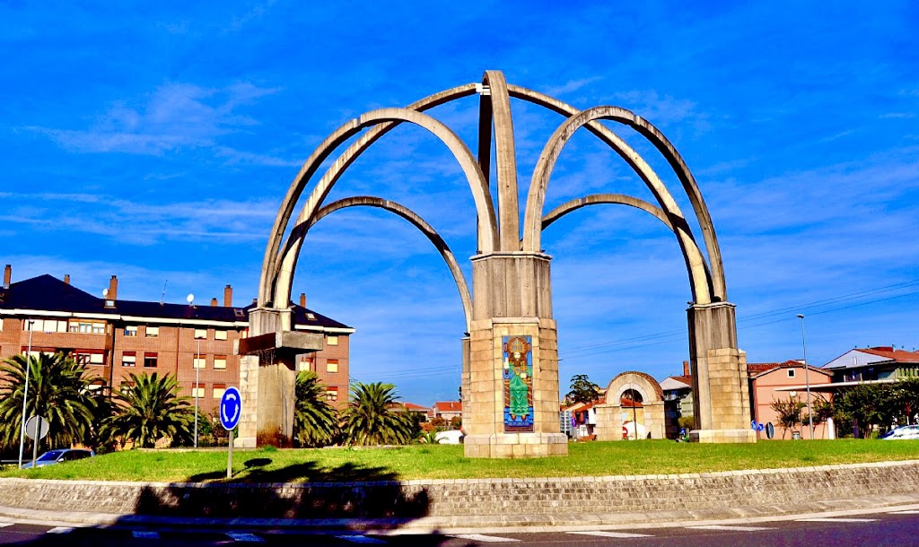 MONUMENTO AL PEREGRINO