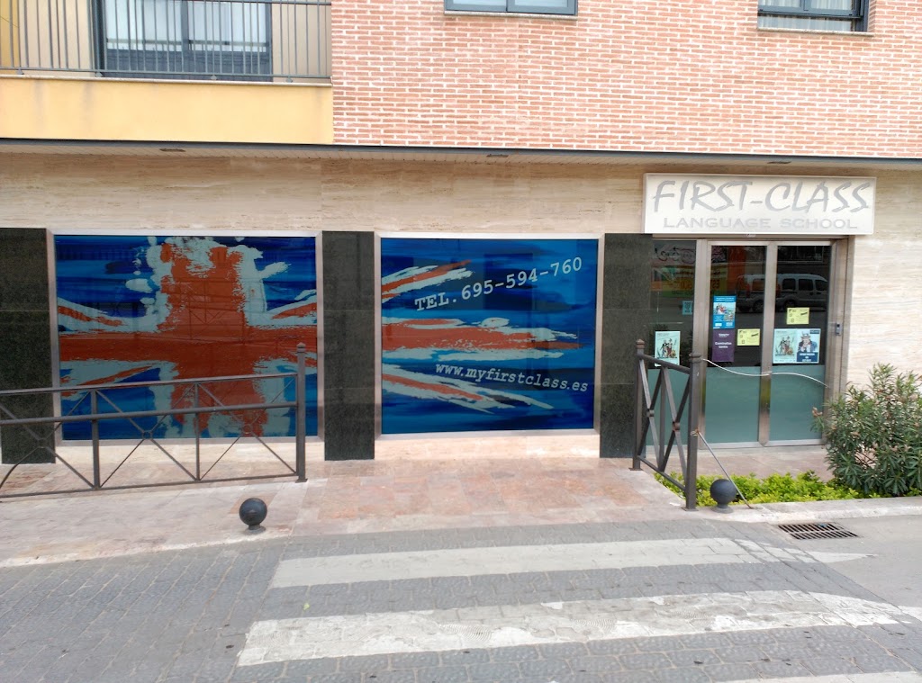First-Class Language School — Del propietario