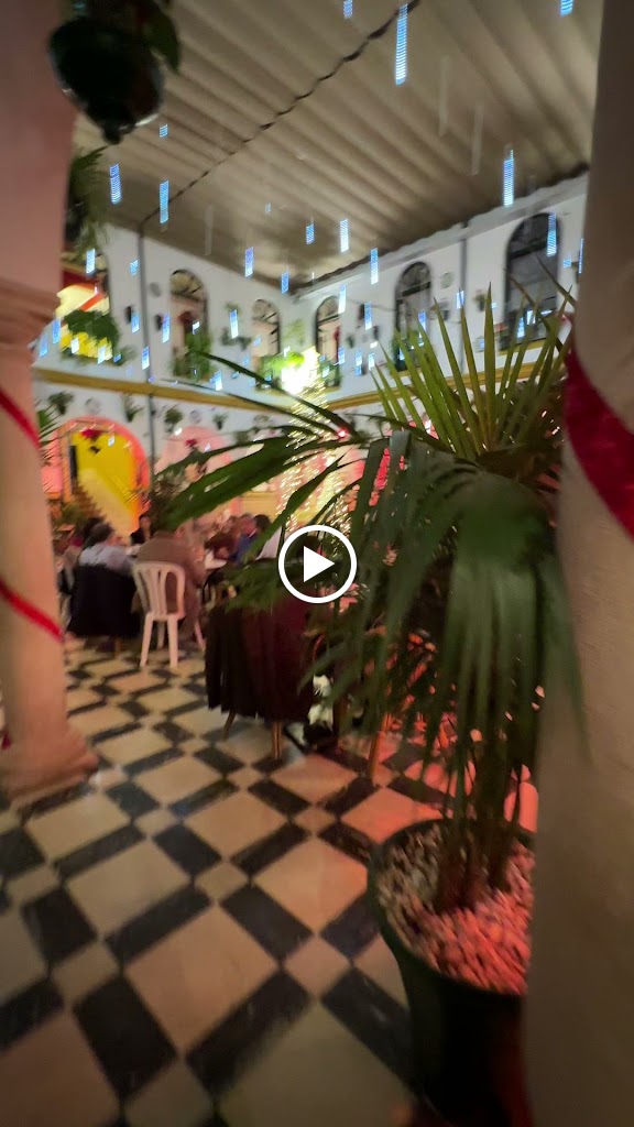 CIRCULO DE LA AMISTAD DE CABRA — Ambiente