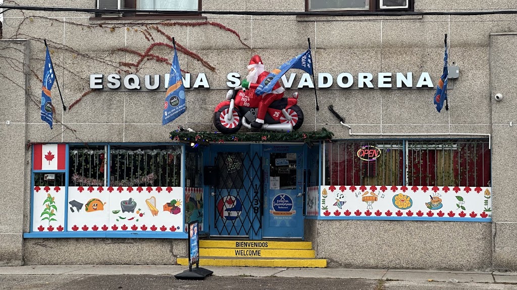 Esquina Salvadoreña Restaurant in Toronto