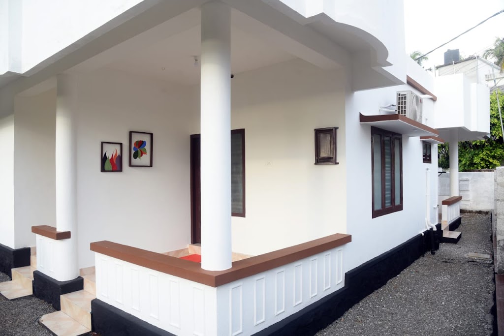 Crystal Palace Beach Resort
