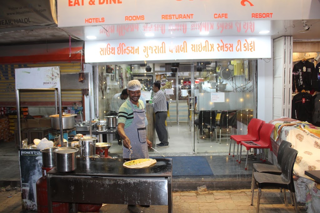 Richa S Eat Dine Dosa Idli South Indian Restaurant Chinese Restaurant Punjabi Restaurant Cholle Bhature Family Rooms