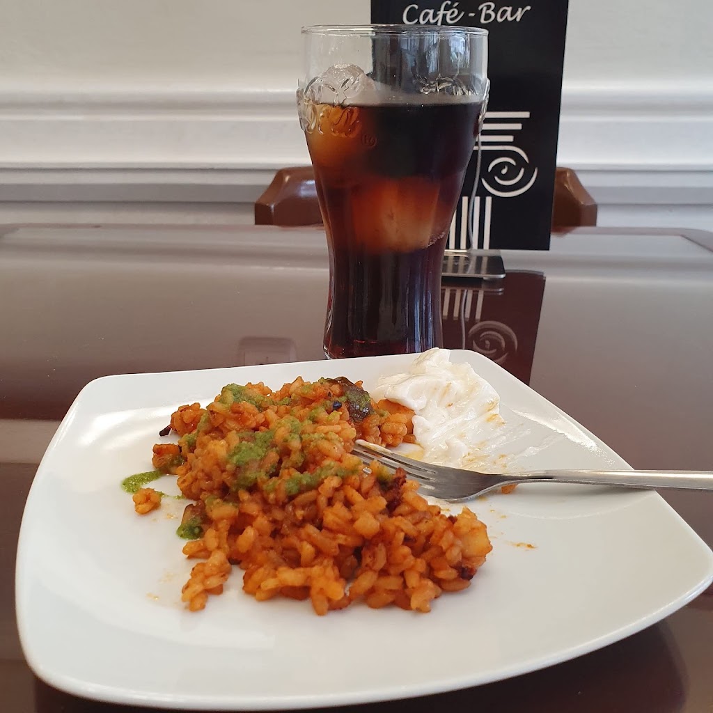 cafe bar la opera — Mas recientes
