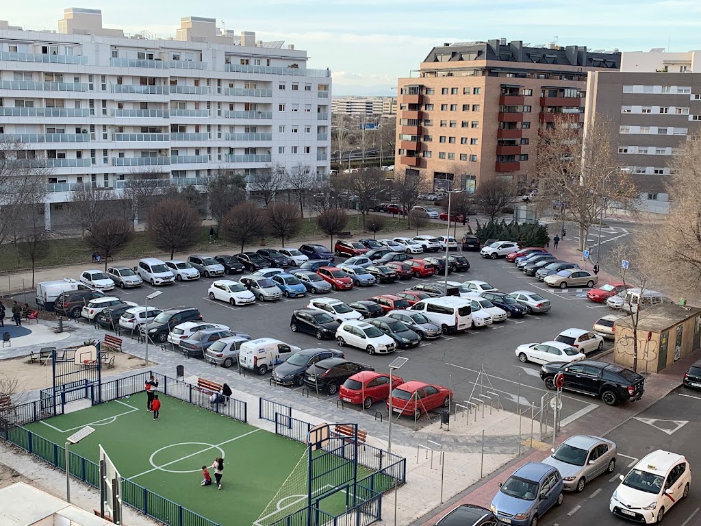 Aparcamiento Publico Damaso Alonso — Estacionamiento