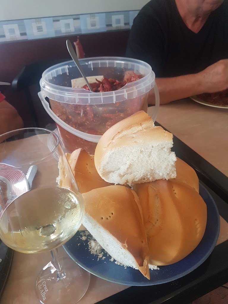 Mobar — Comida y bebida