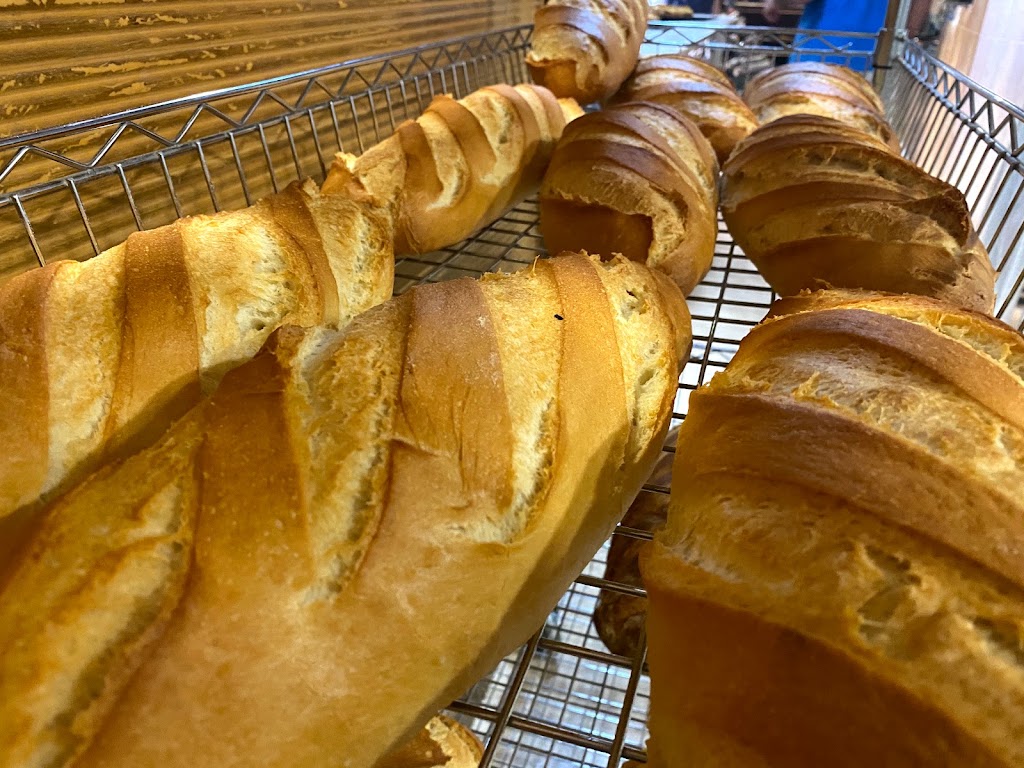 La Esperanza Panaderia Pasteleria — Baguette