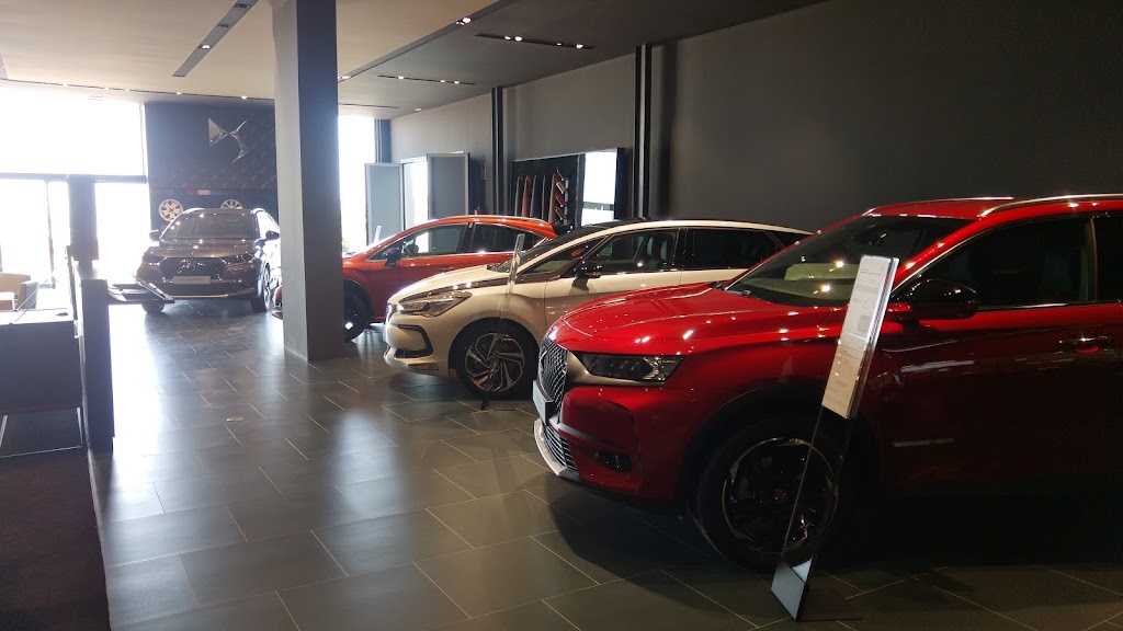 DS Store Almeria — Concesionario de automoviles