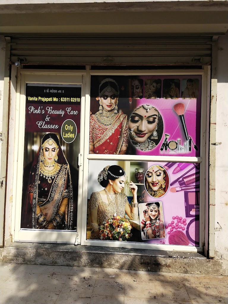 Pinks Beauty Care Classes