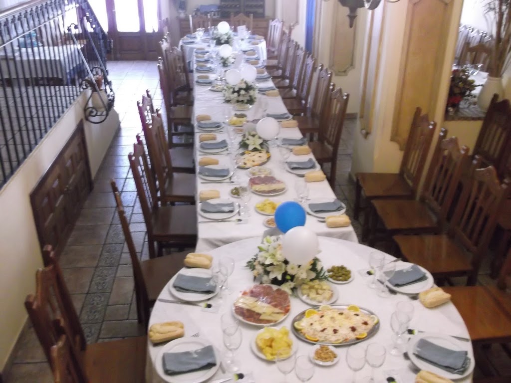 Restaurante Alhambra — Comida y bebida