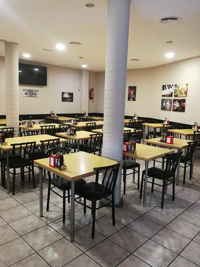 Bar restaurant la cantonada