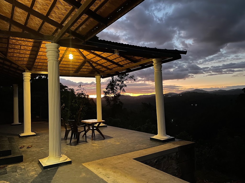 Weavers Nest Retreat