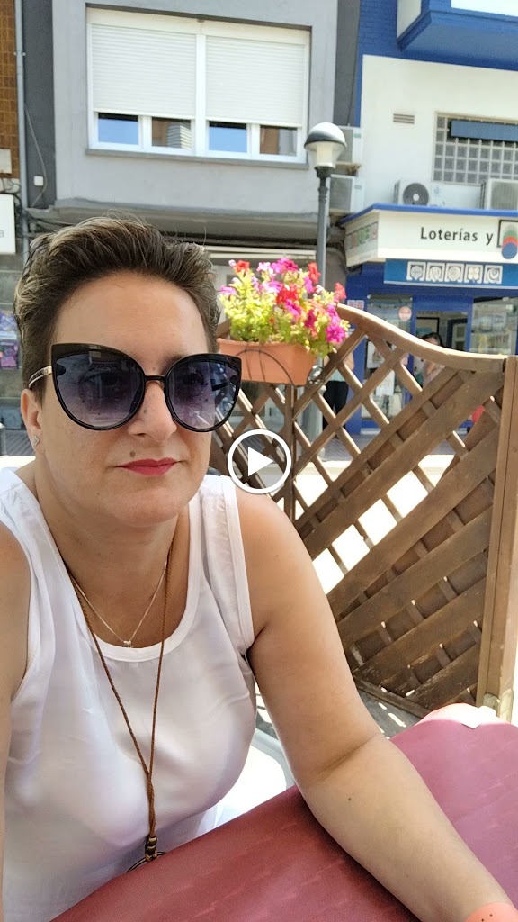 REX Tapas y Vinos — Videos