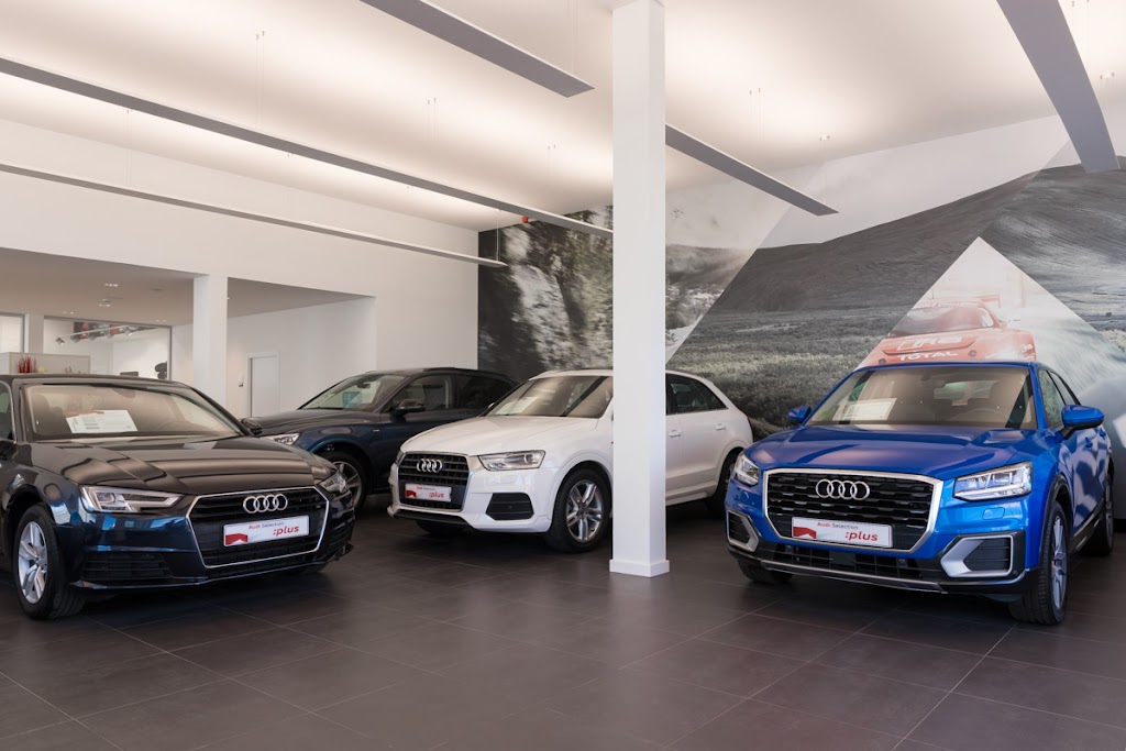 Concesionario Audi QUADIS Motorsol — Interior