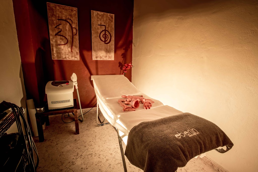 Centro de Estetica Lola Sibajas — Interior