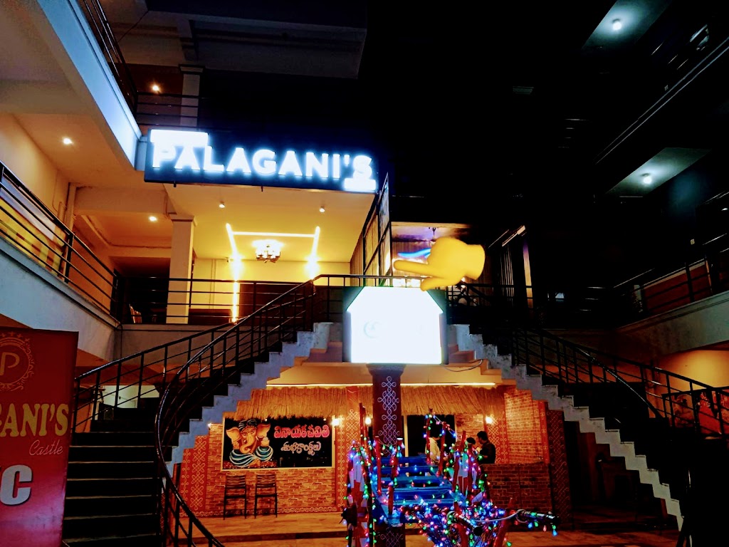 Hotel Palagani S Castle