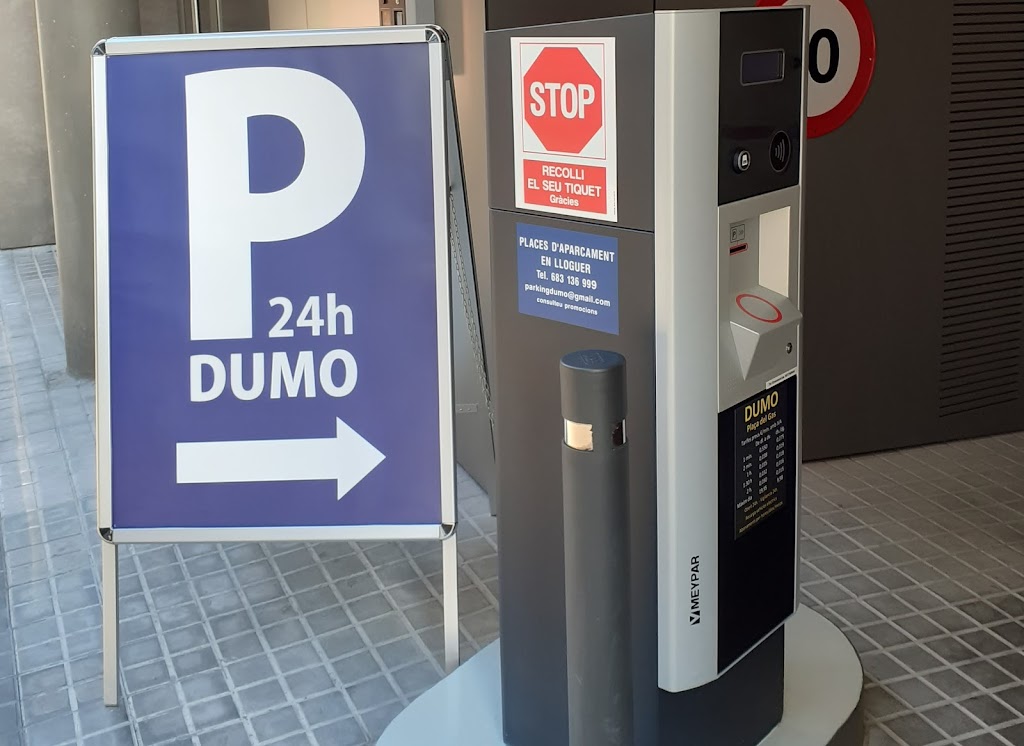 Parking DUMO - Placa del gas