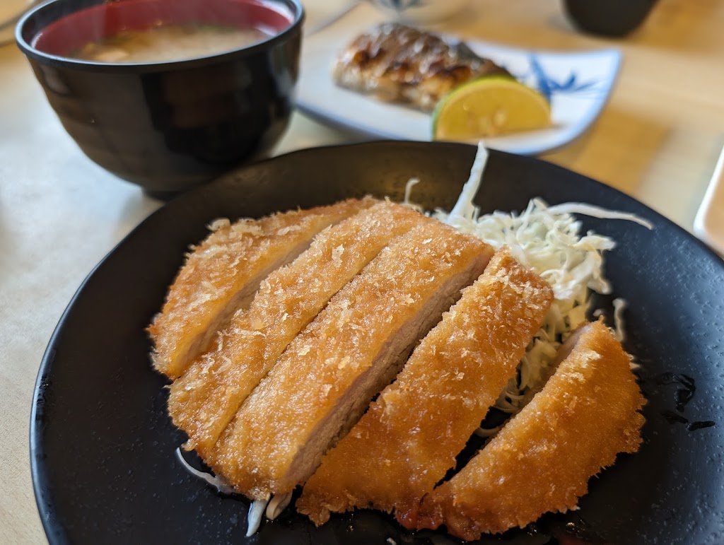 江屋日本料理 的照片