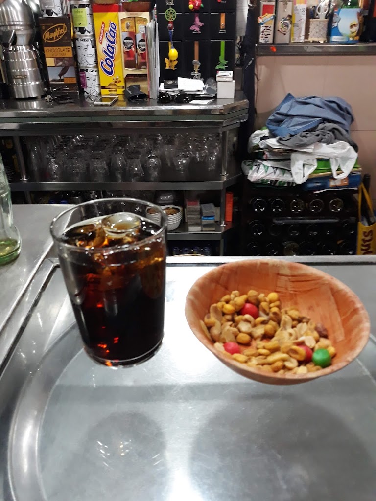 Olivar — Comida y bebida