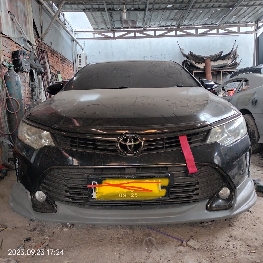 Bengkel Cat,Body Repair,Modifikasi Custom dan Body kit Mobil (Babe)