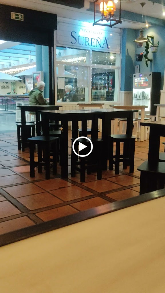 Cervecerias La Surena y 100 Montaditos — Videos