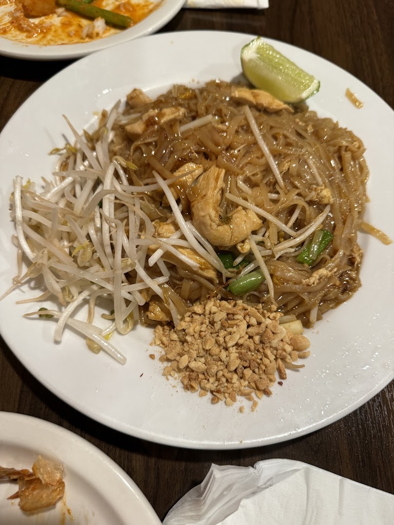 Kin Khao Thai and Sushi