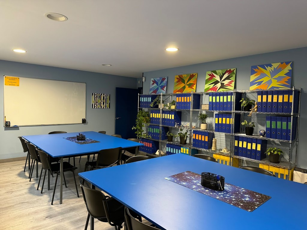 Centro de Estudios Juan Leyva. Academia Universitaria Bachillerato ESO — Del propietario