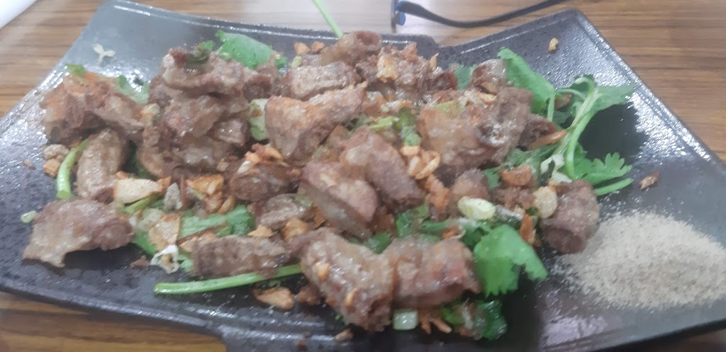 黑白炒台越小吃 的照片