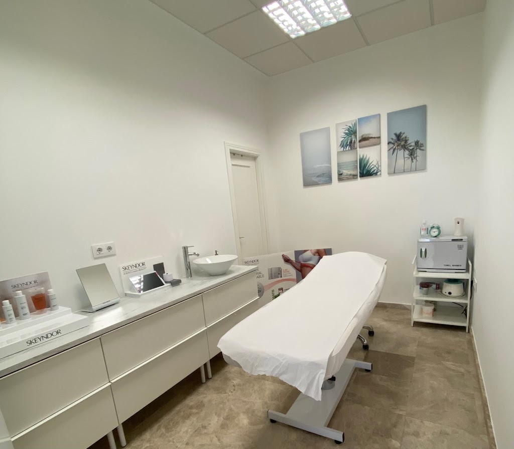 Thais Centro de Estetica y Bronceado — Interior